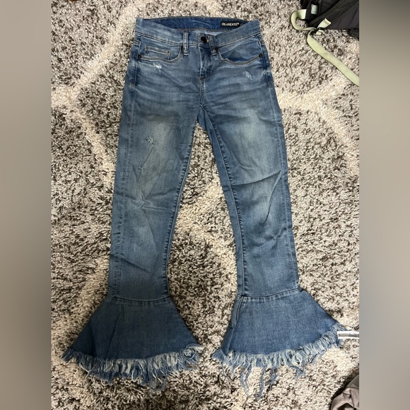 BlankNYC cropped flare jeans - Picture 1 of 3